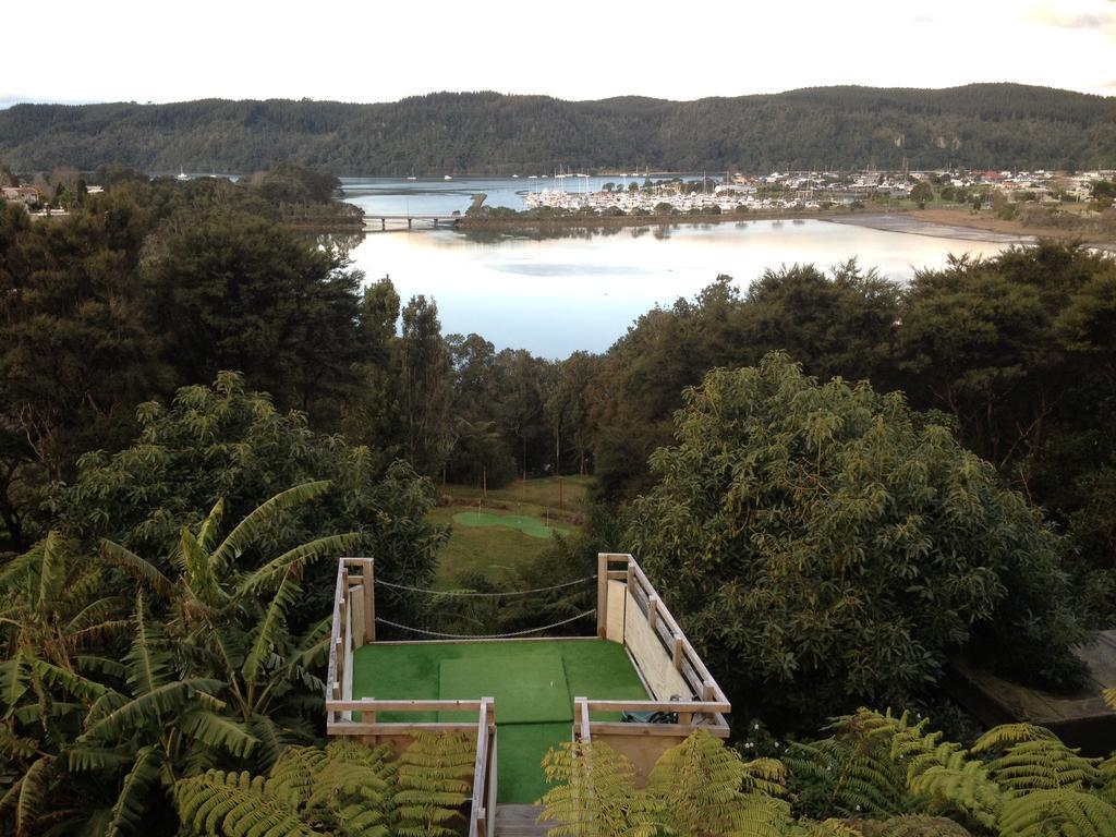 Whangamata Vistas B&B Екстер'єр фото