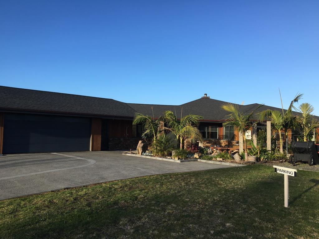 Whangamata Vistas B&B Екстер'єр фото